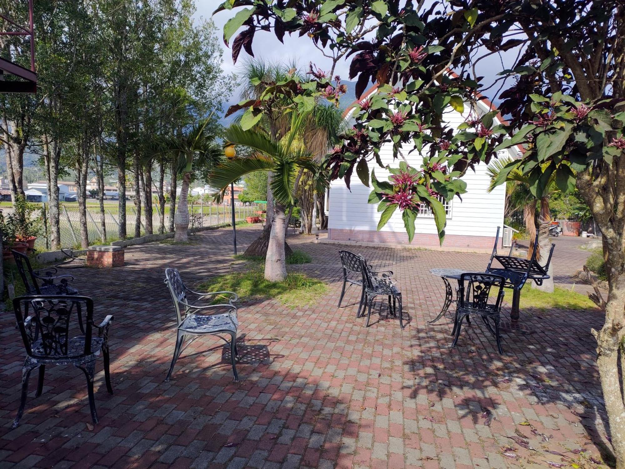 Pleasure Leisure Villa Guanshan Exteriör bild